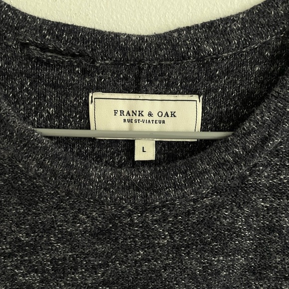 Frank and Oak sweater - Picture 2 of 3
